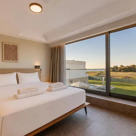 The Infinities - Sea View Apartament